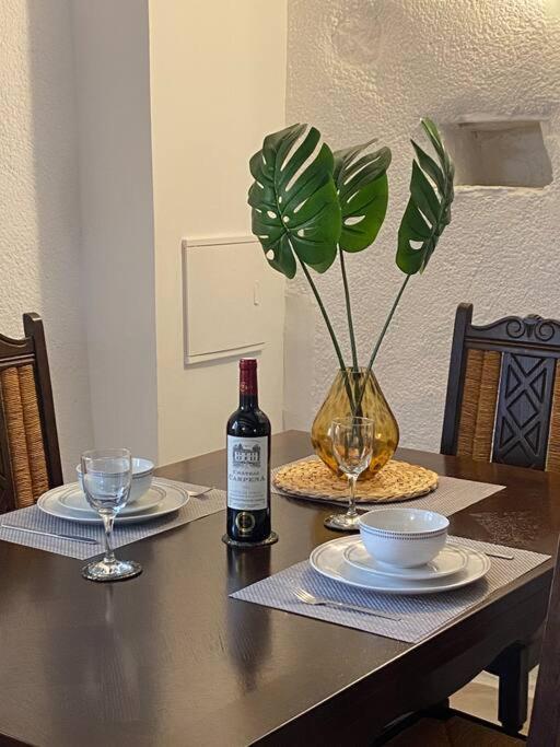 Spacious 1 Bed Home With Shared Pool Champagnac-la-Rivière Екстериор снимка